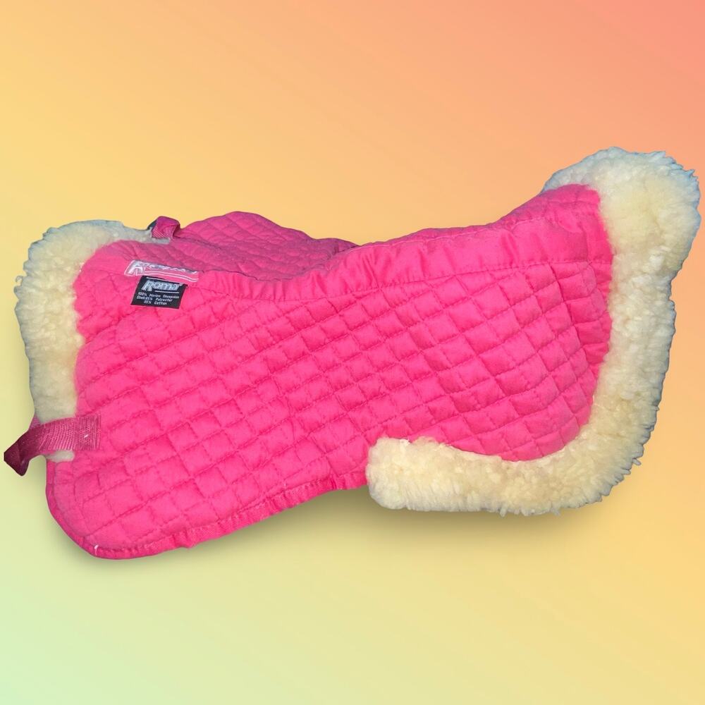 Roma 100% Merino Sheepskin Half Pad English Saddle Rolled Pad Pink Wool 19"x17"